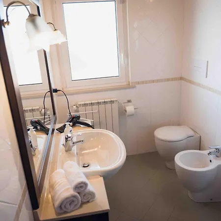 Luna Blu Bed & Breakfast 4*