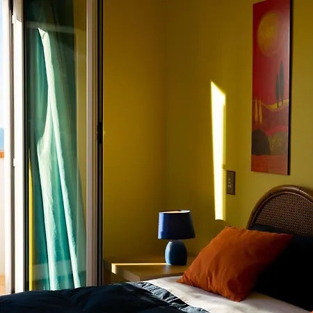 Luna Blu Bed & Breakfast